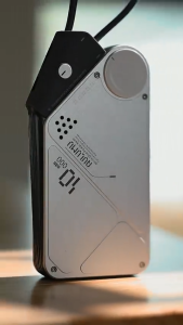 [ ORI ] AULUMU M10 10000mAh Multi-Charging Dual-Mag Power Bank with Built-in Type C Cable