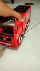 Mainan Mobil Pemadam Kebakaran Ada Lampu Dan Suara JY685 UKURAN BESAR | Mainan Mobil Pemadam Kebakaran Bump And Go Menggunakan Baterai | Mainan Mobil Truck Fire Murah Ada Suara Dan Lampu LED