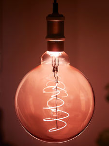 Philips | Retro Colored Edison Bulb Adjustable Dimming e27