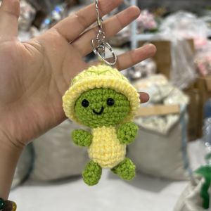Handmade Woven Mini Crochet Tortoise Keychain Bohemian Style Novelty Pendant Creative Hanging Ornament for Keys