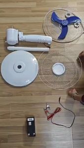 พัดลม พัดลมไฟ้ฟ้า พัดลมตั้งพื้น พัดลมอัจฉริยะ พัดลม16นิ้ว ปรับระดับได้ 3 ระดับ พัดลม 3ใบ พัดลมเสียงเงียบ พัดลมประหยัดไฟ้ Floor Fans