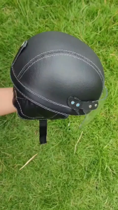 Helm Anak Retro Casual Series Hitam