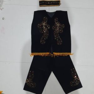 Set baju adat dayak sepasang cowok-cewek
