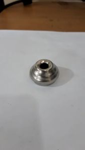 Dudukan Bola 1: Aksesoris Penjualan Online & Desain Modern