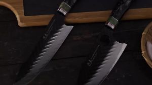 SHANGDAO Professional 7.5 Inch Damascus Steel Santoku Knife  67 Layers Alloy Steel With Hand Forged Resin & Wood Handle