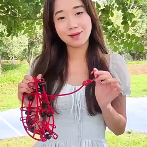 [SG STOCK]Portable Travel Clothesline 1.8m with 12 Clips Non-Slip Elastic Laundry Drying Rope with Storage Pouch
