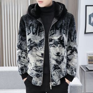 HENGYUANXIANG | เสื้อแจ็คเก็ตขนกระต่ายหนาสำหรับผู้ชายในฤดูหนาว ขนแกะหนาแบบมีฮู้ด ขนแกะเนื้อเนียนเนื้อเนียนเนื้อเนียน เสื้อคลุมกันหนาวสุดหรูหรา