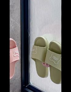 B.F. Slippers Rack No Punching Bathroom Simple Slipper Hook