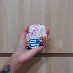 กิ๊ฟติดผมลายการ์ตูน ไม่ว่าจะเด็ก วัยรุ่น หรือวัยทำงาน LBB มาใหม่ กิ๊ฟสีพาสเทล มีทั้งหมด 5 สีให้เลือก