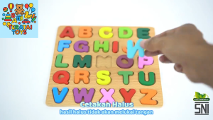 TERATAITOYS - Mainan Edukasi Puzzle Alphabet dan Number / Mainan Belajar Mengenal Angka dan Huruf Puzzle Kayu Huruf dan Angka