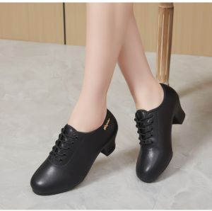 รองเท้าหนังแท้ระบายอากาศพื้นรองเท้านุ่มมีคุณภาพสูงสำหรับผู้ใหญ่รองเท้าเต้นรำส้นสี่เหลี่ยมรองเท้าสำหรับคุณครูรูปทรงรองเท้าเต้นบอลรูมรองเท้ากีฬา