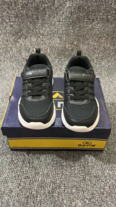 Dans Sepatu Sneakers Anak Daemax Hitam Putih