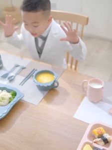 Terlaris Set Tempat Makan Anak Set 6 in 1