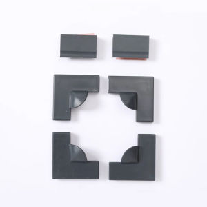 กรอบแม่เหล็กอ่อนหน้าต่างมุ้งลวดแบบทำมืออุปกรณ์เสริมหน้าจอแม่เหล็กสำหรับหน้าต่างส่วนประกอบพีวีซีมีกาวติดแม่เหล็กด้านหลัง