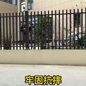 Wheelchairs For Elderly Portable Travel Push Chair Wheelchair Lightweight Childrens Elderly Scooter Wheelchair for Small Household Travel 轮椅