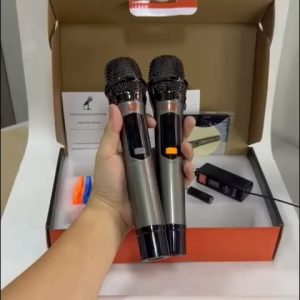 JBL 50S Wireless Microphone Set with Accessories: Two Microphones Batteries USB Cable Foam Windscreens and Mounting Rings [Good Quality]