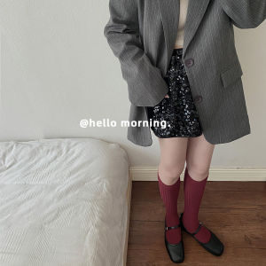 Ankela ฤดูใบไม้ร่วง ถุงเท้าทรงสูงผู้หญิงขนาดเล็กเกาหลี เรียบง่าย แนวตั้ง ลายทาง พรางหุ่น สวมใส่กลางแจ้งไวน์แดงถุงเท้าจํานวนมาก