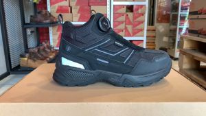 Sepatu Safety Black Yak 550 D BOA - Safety Shoes Black Yak 550 D Hitam