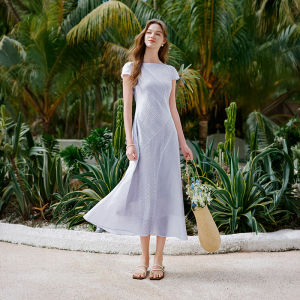 XIANGYING | French Style Waist Accentuating White Dress Beach Vacation
