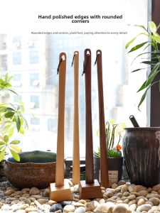 Black Walnut Solid Wood Shoehorn with Base Frame Long Handle Household Shoes Aid Slip-on Self-Standing