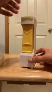 Butter Cutter Cheese Slicer Squeeze Dispenser Automatic Cheese Slicer Kitchen Tool Handheld Portable Butter Slicer