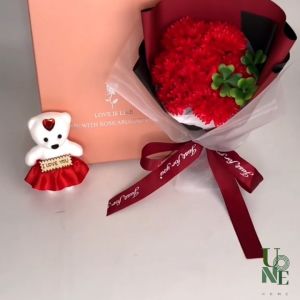 UoneHome กล่องของขวัญสีชมพู ด้วย กล่องดอกไม้คาร์เนชั่น พร้อมตุ๊กตาหมี ให้เพื่อนให้แฟน ของขวัญวันเกิด/วาเลนไทน์