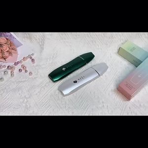 Alat Facial Pembersih Komedo Elektrik Wajah Ultrasonic Skin Scrubber