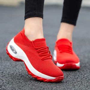 New Women Korean Style Comfort Lace Up Sports Sneakers Non-Slip Breathable Thick Sole Casual Black Rubber Shoes For Women On Sale