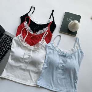 เสื้อกั๊กผู้หญิงทรงเข้ารูปแขนกุด คอวี ลายลูกไม้ ทรงเข้ารูป ทรงเข้ารูป สำหรับใส่ทำงาน ฤดูใบไม้ผลิและฤดูร้อน