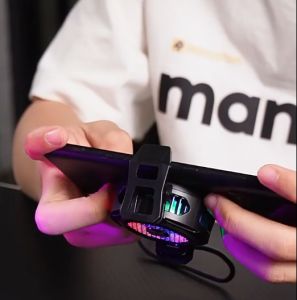 Fast Phone Cooler for Gaming: Semiconductor Cooling Tech with Digital Display High-Speed Portable Mobile Cooler for Extended Play Sessions