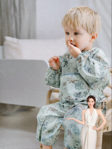 EMXEE | Waterproof Stain Resistant Baby Coverall Bib