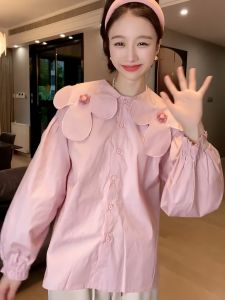 Áo Sơ Mi Nữ Tay Dài Cổ Bẻ Màu Hồng Ngọt Ngào Hoa Cài Nút Mùa Thu 2025 Cỡ Lớn Phong Cách Đơn Giản Mặc Trong