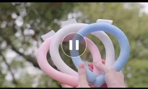 Vòng Cổ Làm Mát Giữ Nhiệt Đá Gel Ice Collar Giải Nhiệt Cơ Thể Dùng Khi Chạy Bộ Leo Núi Làm Bếp Nóng Bức Dành Cho Mọi Người