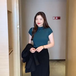 Áo len tay hến kiểu cổ lọ 3 phân nữ vải len lông thỏ siêu mềm mịn Áo thun dệt kim tay ngắn hàng Quảng Châu cao cấp