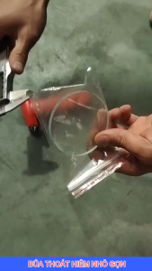 Búa thoát hiểm xe ô tô chuyên dụng