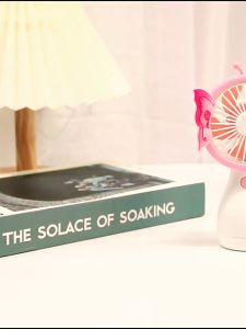 พัดลมพกพา พัดลมตั้งโต๊ะ พัดลม ZB096A-B (ผีเสื้อ/ดอกไม้) รายสาย มีแบตในตัว ชาร์จด้วยสาย USB ปรับได้ ตั้งได้ พกพาสะดวก