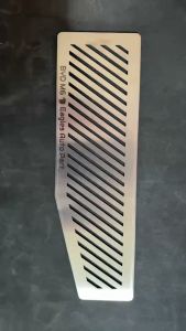 แผ่นกันหนู Byd M6 ตะแกรงกันหนู บีวายดี เอ็ม 6 แผ่นสแตนเลสกันหนู กรองอากาศ แอร์