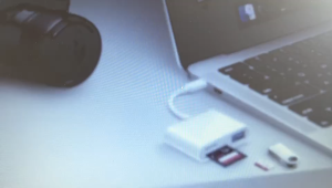 【✅SG Seller✅】RICHMENT 4 in 1 Type-c USB Card Reader 3.0 SD/TF Card For Smart Phone / iPhone 15 14 13 12 11 Pro Max iPad10 iPAD AIR4/5 Airpods Lightning Fast Charging Port For iPad Camera Smartphone MacBook Adapter & Digital Frame(SG Local FREE SHIPPING)