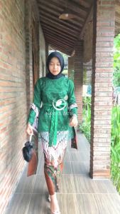 Batik Couple Modern By Wid Batik Baju Kemeja Kondangan Panjang Kebaya Wisuda NIRMALA