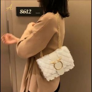 ( MIỄN PHÍ SHIP TOÀN QUỐC ) Túi Giỏ Xách Nữ Lông Cừu Hình Hươu Dây làm Bằng Thép Không Rỉ Hợp Thời Trang Dễ Phối Đồ Giá Rẻ Có Thể Đeo Chéo Đeo Vai Mang Đi Chơi Đi Làm Dự Tiệc Sang Chảnh Quảng Châu Cao Cấp Hot 2022