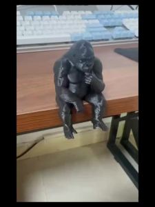 Thinking Gorilla Figurine Pensive Gorilla Statue Shelf Sitter Modern Animal Sculpture Decorative Ornament for Living Room Office