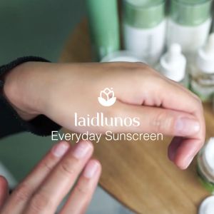LAIDLUNOS Everyday Sunscreen 25 ml - Moisturizing Sunscreen Sunblock UVA UVB Blue Light Protection Lightweight Non-sticky