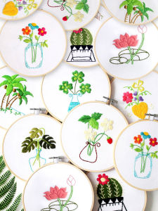 Handcraft Embroidery DIY Kit Creative Floral Material Package for Beginners Students Home Fabric Sewing Tools Made in China