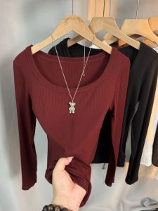 เสื้อยืดคอกลมแขนยาวผู้หญิง สไตล์ใหม่ 2025 ทรงเข้ารูป ยืดหยุ่นได้หลายโอกาส เสื้อชั้นในสไตล์เกาหลี