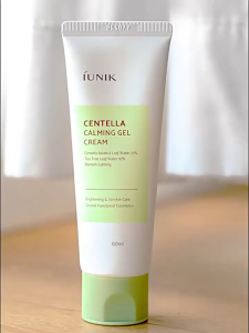 IUNIK Centella Calming Gel Cream 60ml,Soothes Skin Hydrates Moisturizes Retains Moisture
