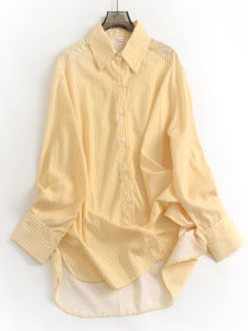 เสื้อคาร์ดิแกนแขนยาวลายทางสีเหลืองหลวมๆ สำหรับผู้หญิงในฤดูใบไม้ร่วงปี 2024 เสื้อเชิ้ตคอปกปิดหน้าอกแบบสวมหัวแบบมีฮู้ด