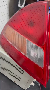 DEPO-214-1955R-L-A 1995-1997 MITSUBISHI LANCER TAIL LAMP ASSY