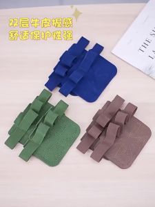 1 Pair Gym Weight Lifting Gloves for Men Cowhide Leather Pull-up Exercise Half-finger Gloves