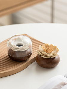 High-End Walnut Wooden Toothpick Holder for Home Restaurant Living Room Creative Chinese Style Premium Toothpick Jar