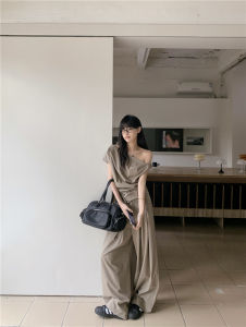 Fashionable Asymmetrical Shoulder Short Sleeve Womens Set Casual Wide Leg Pants Two-Piece Suit Spring Collection China Made